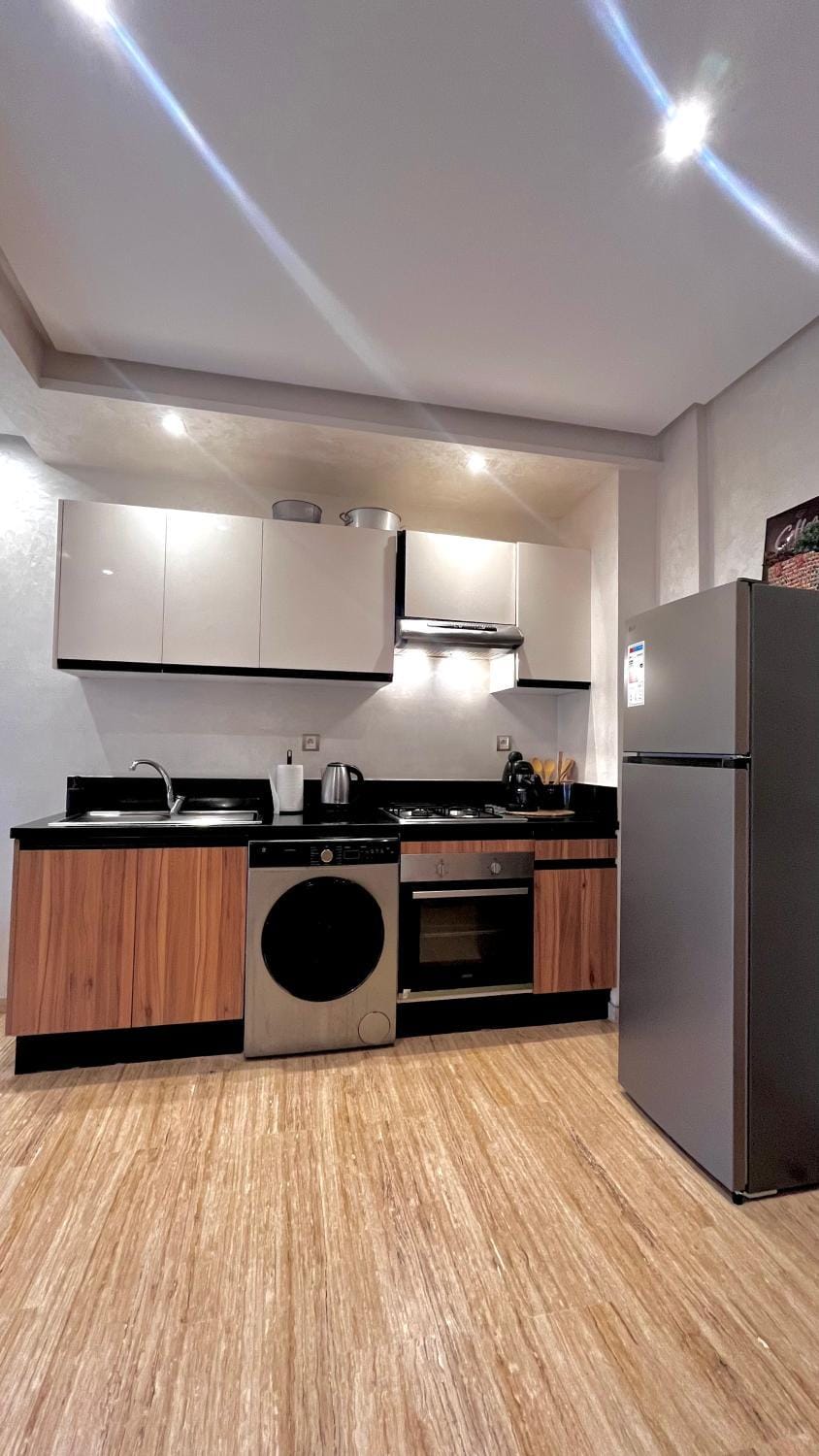 Studio et place parking gratuite Apartment in Casablanca