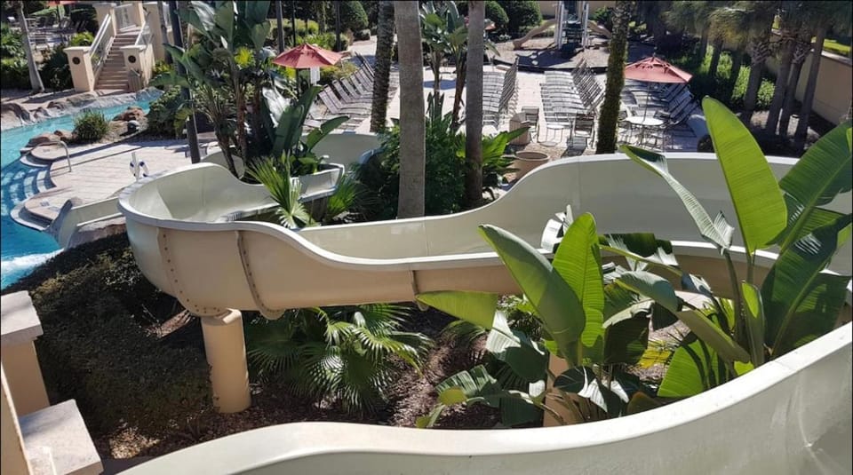 Serene family friendly townhouse in the wonderful Regal Palms Villa in Four Corners