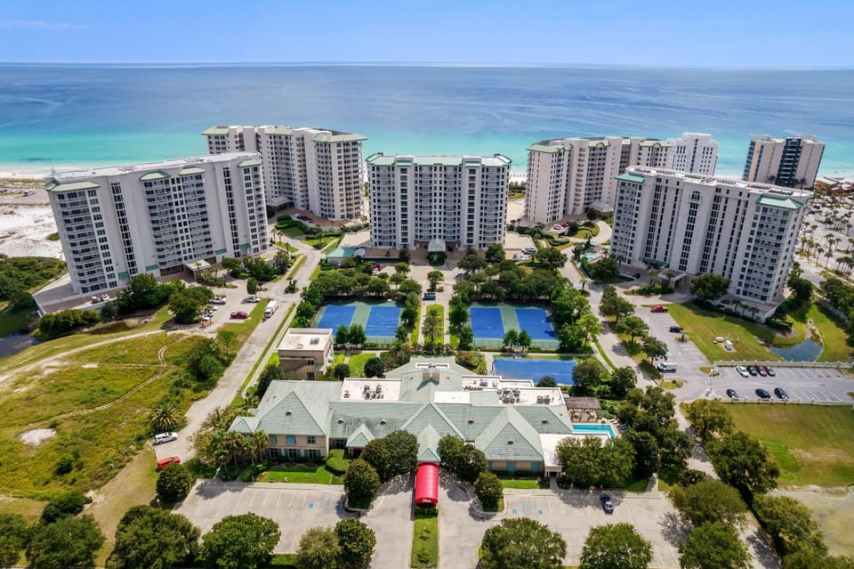 St Maarten at Silver Shells 1206 by Newman-Dailey Apartment in Destin