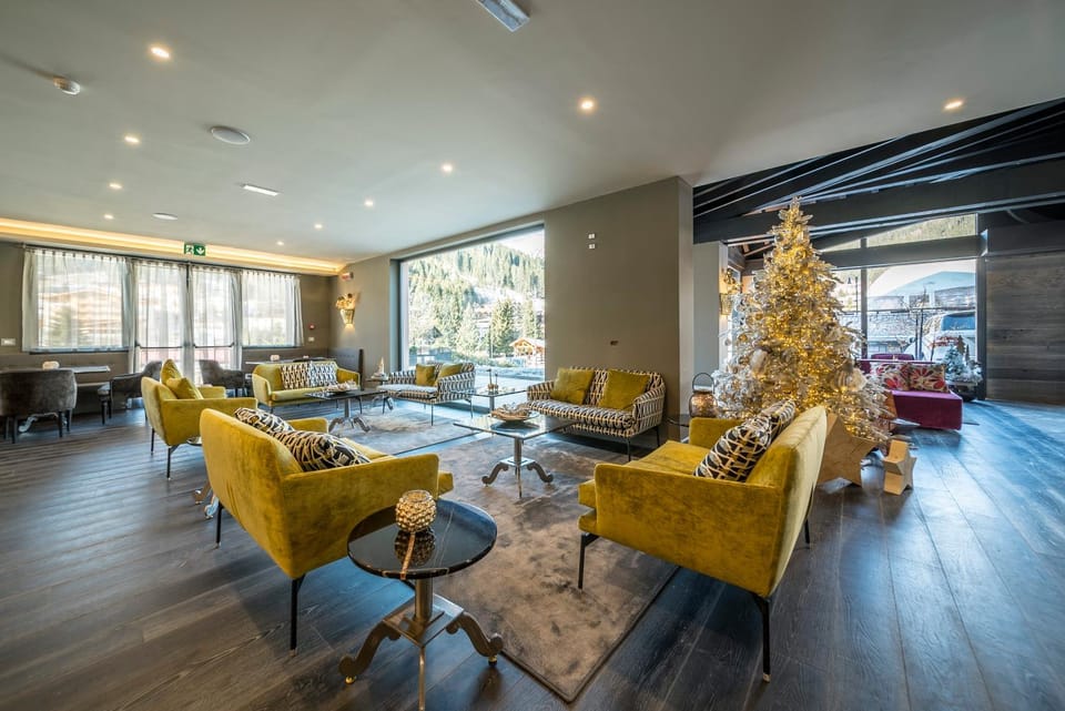 Lobby or reception, Lounge or bar