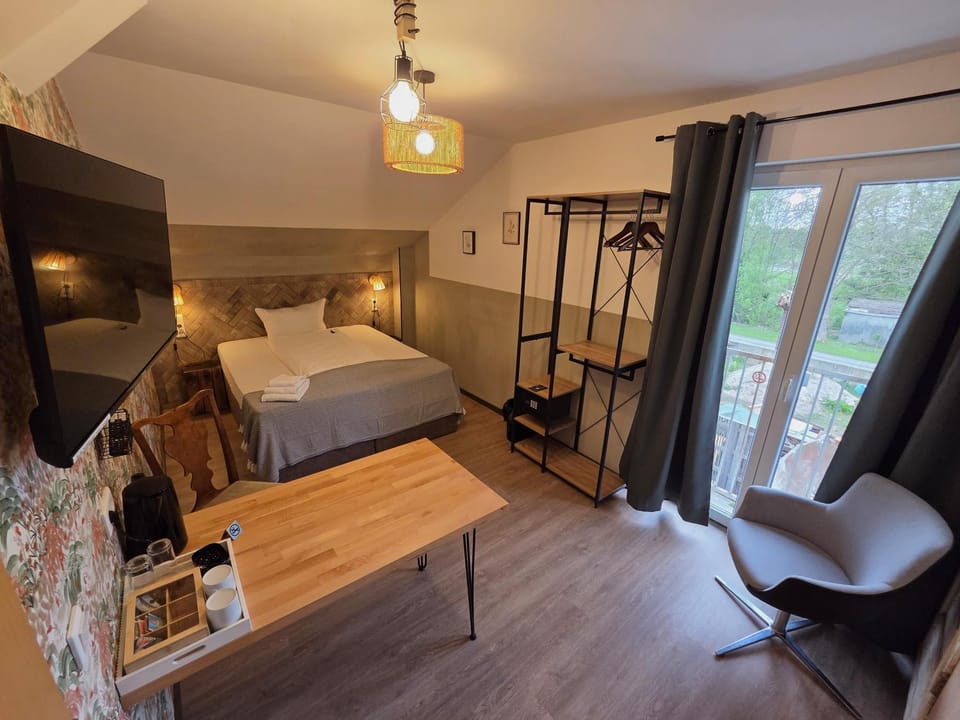 TV and multimedia, Bedroom