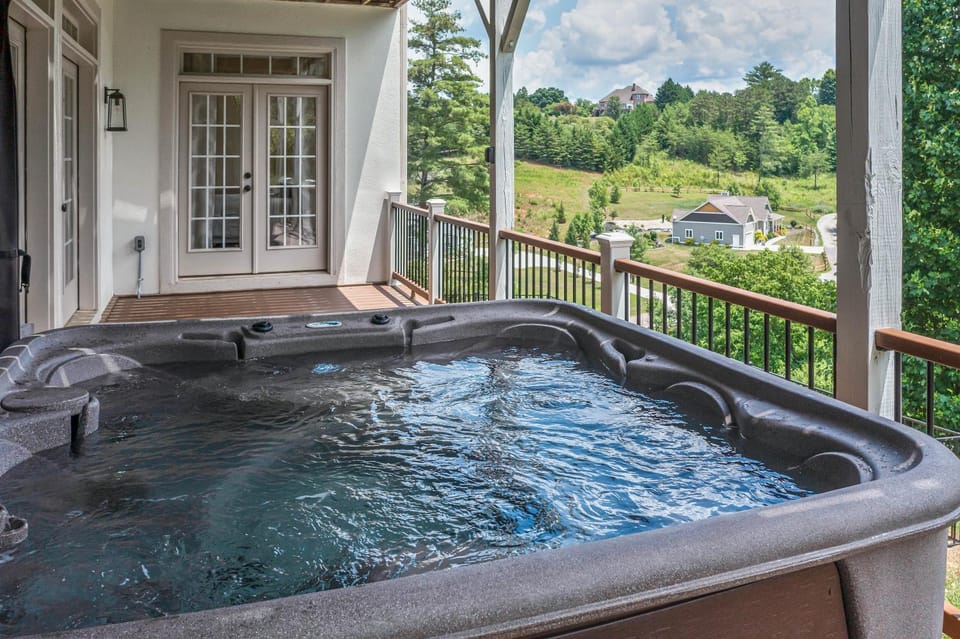 Hot Tub, Spa and wellness centre/facilities