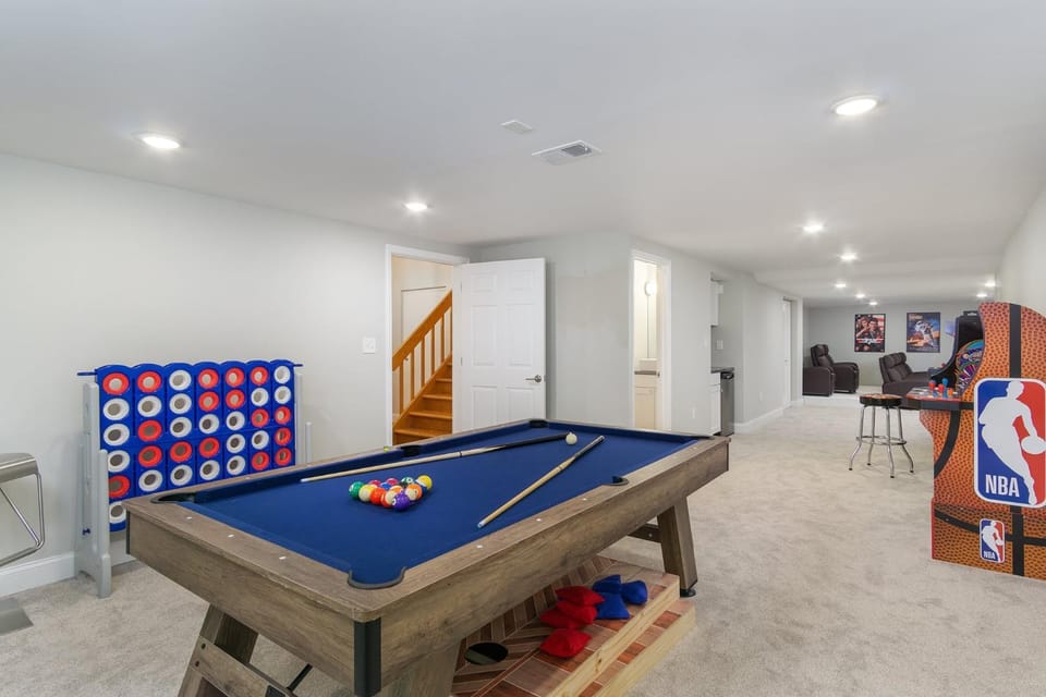 Billiard, Game Room, Entertainment