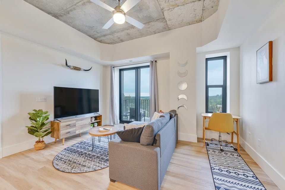 TV and multimedia, Living room