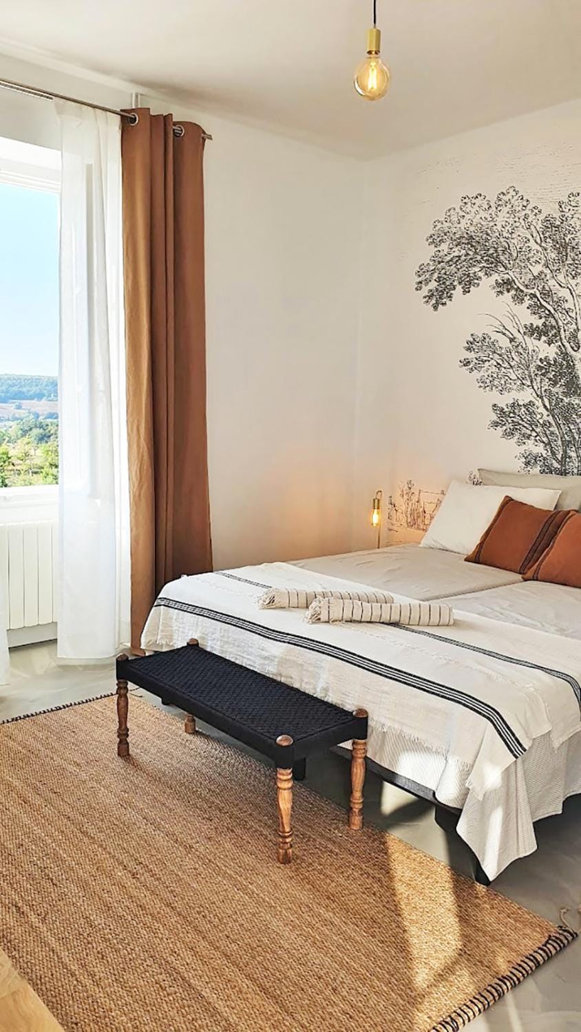 Bed, Bedroom