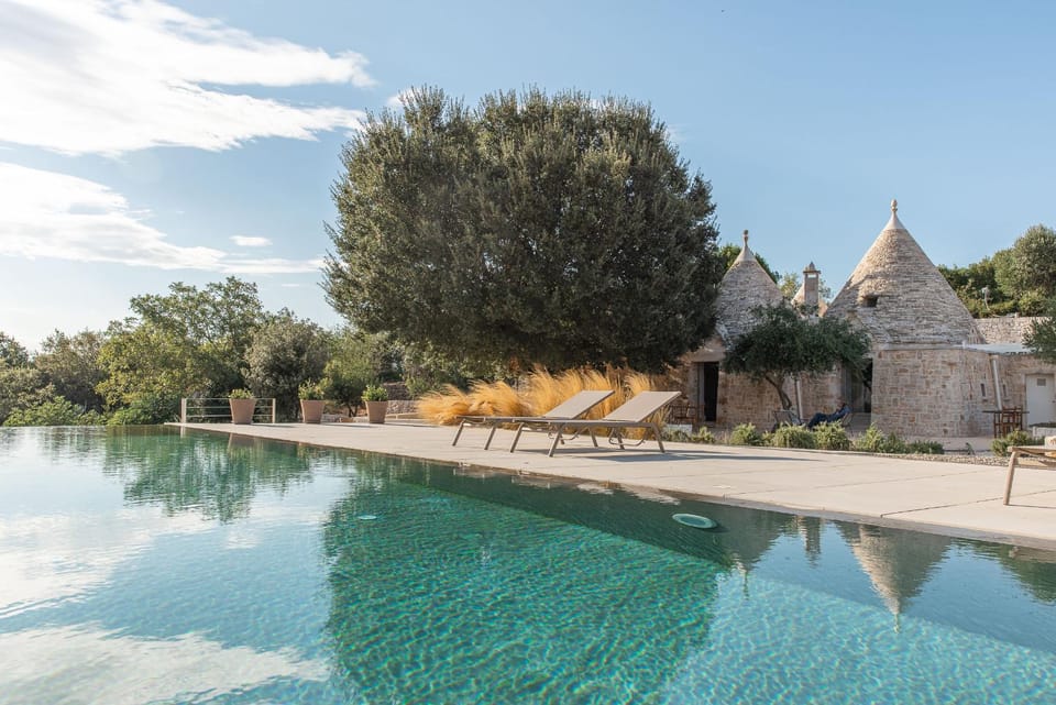 Natural landscape, Garden view, Swimming pool