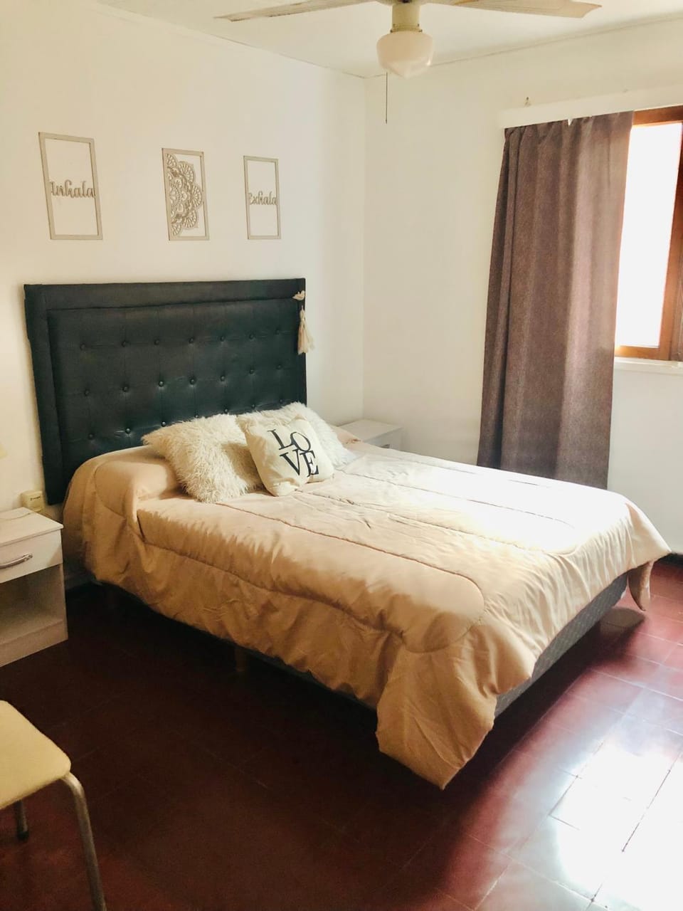 CÉNTRICO Alojamiento Dpto Gchu c COCHERA Precio en Dólares USD consulte Valor expresado en dol es lo q se cobra Apartment in Gualeguaychú