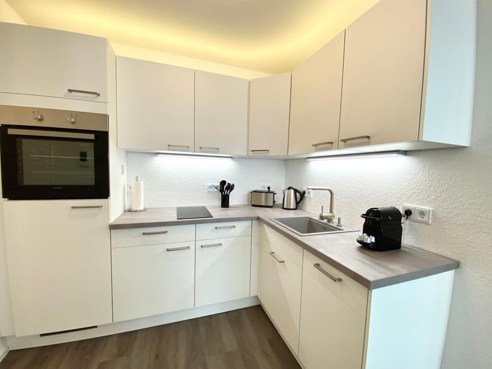 Coffee/tea facilities, Kitchen or kitchenette, pet friendly, stove, toaster