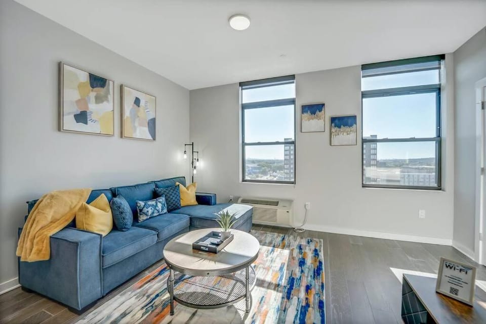 Stylish 1br Unit. Parking. Easy Ride to NYC Apartment in Hackensack
