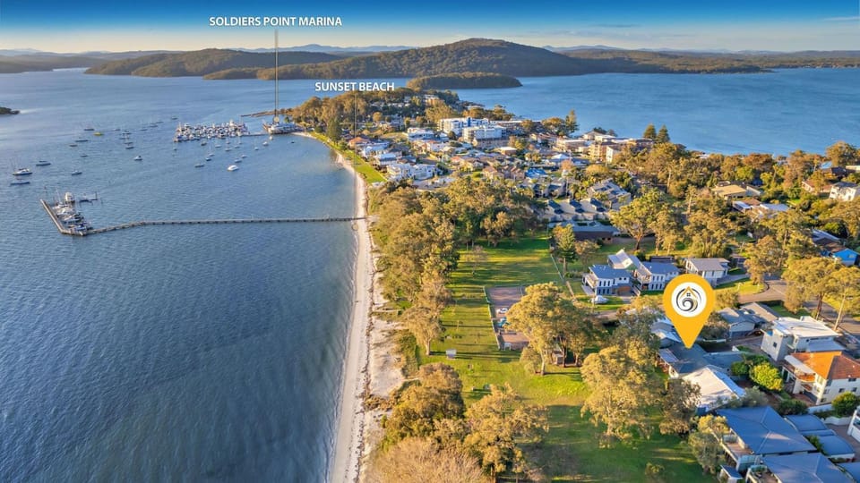 Natural landscape, Bird's eye view, Beach, Sea view, Location