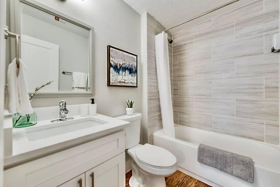 Global Cup The Boutique Space & Free Parking Apartment in Dallas