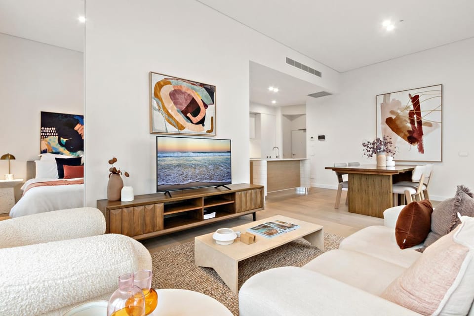Living room, Dining area, kitchen