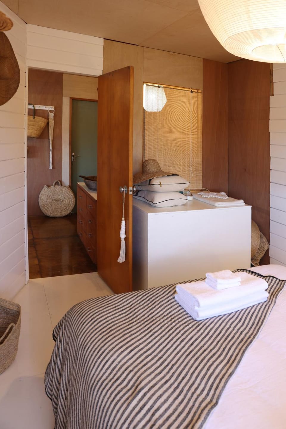 Boho Hill Apartment - Great Barrier Island Escape Apartment in Auckland Region