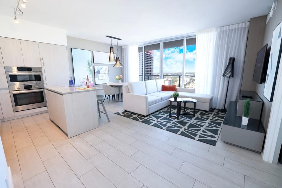 TV and multimedia, Kitchen or kitchenette, Dining area, minibar