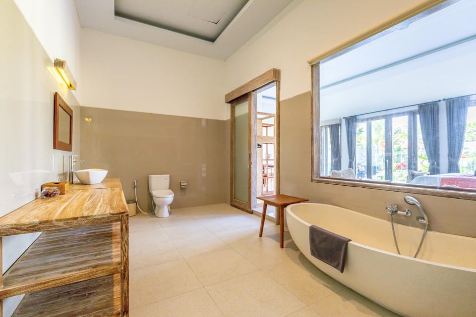 Toilet, Bathroom, Bath
