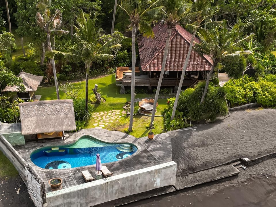 Garden, Balcony/Terrace, Garden view, Area and facilities, Area and facilities, Swimming pool, Swimming pool, Sunset, sunbed