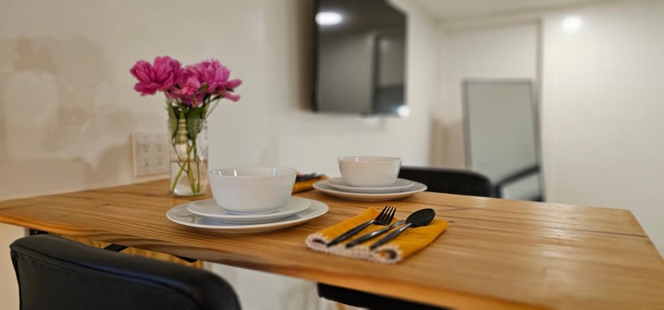 TV and multimedia, Dining area