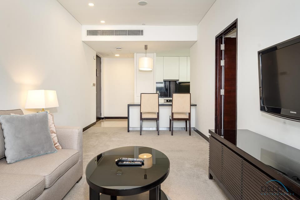 TV and multimedia, Dining area