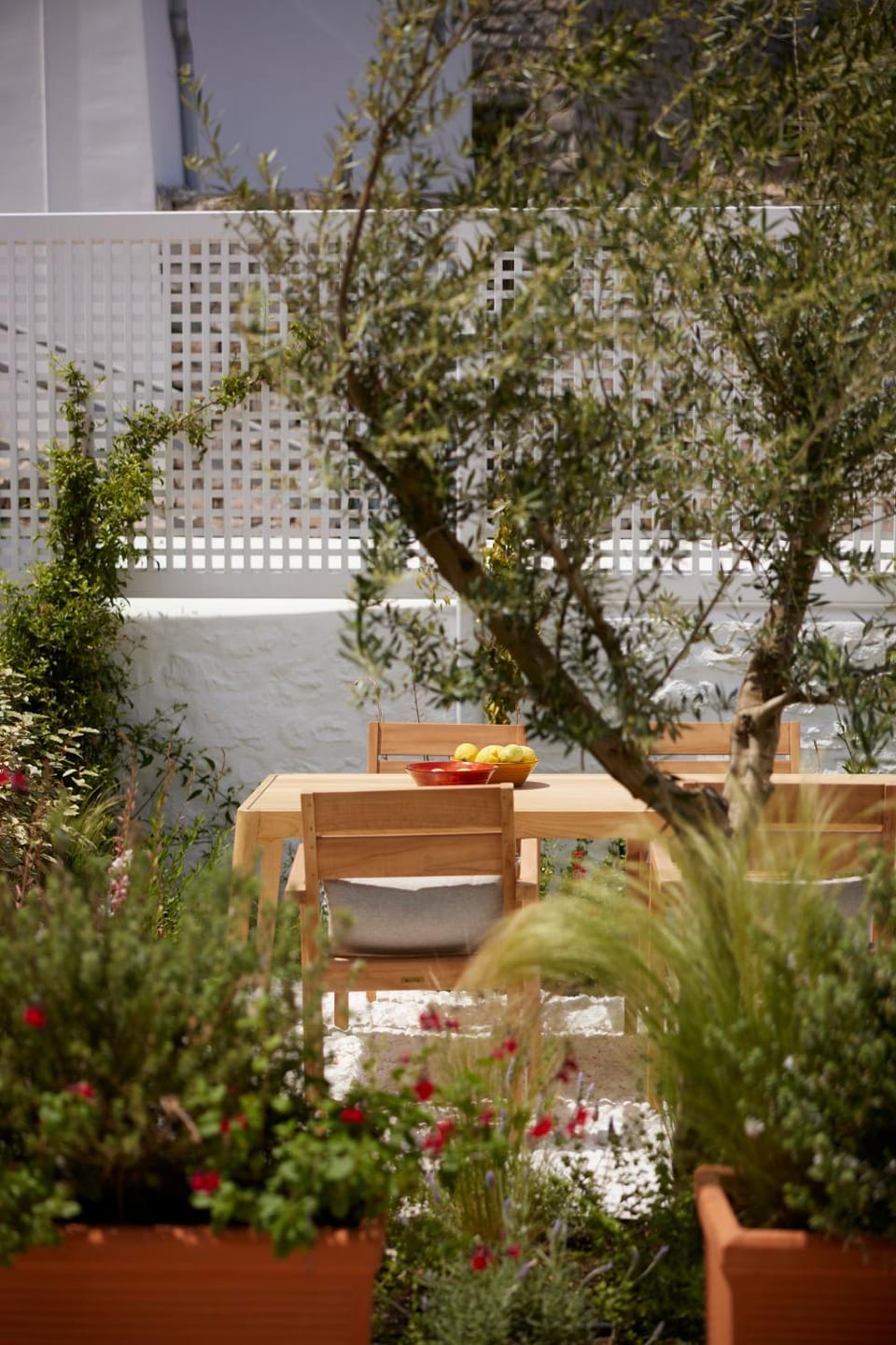 Garden, View (from property/room), Decorative detail