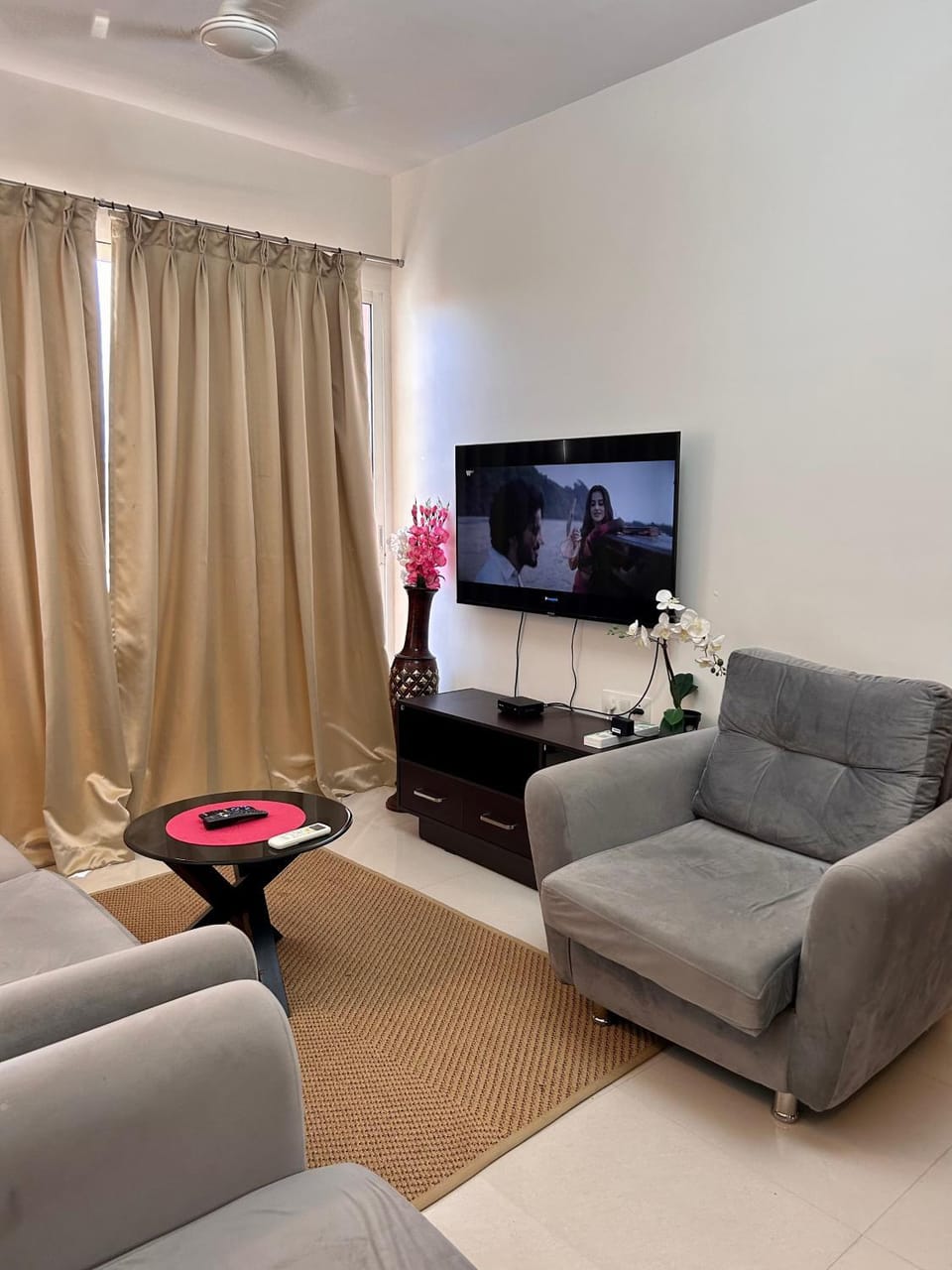 TV and multimedia, Living room, Seating area