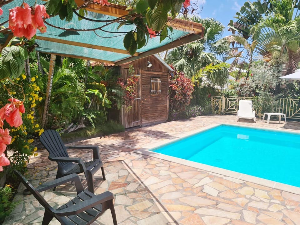 TI KAz AN FANMI House in Le Gosier
