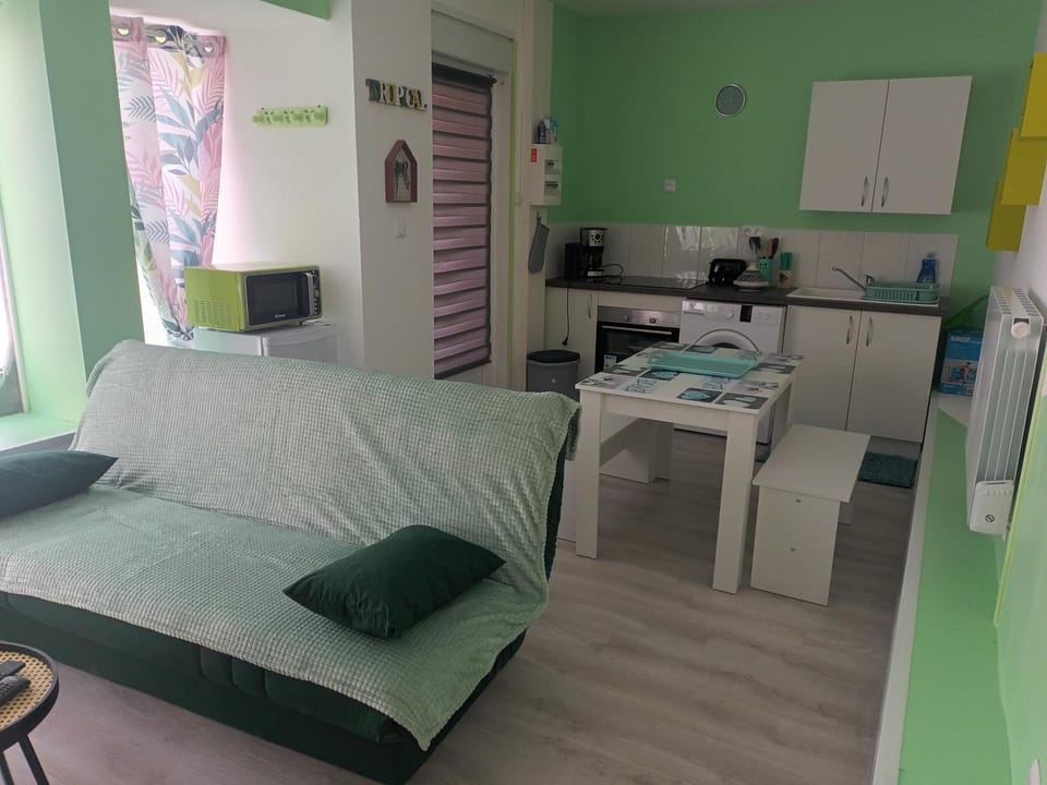 LA CASA VERDE Apartment in Wallonia, Belgium