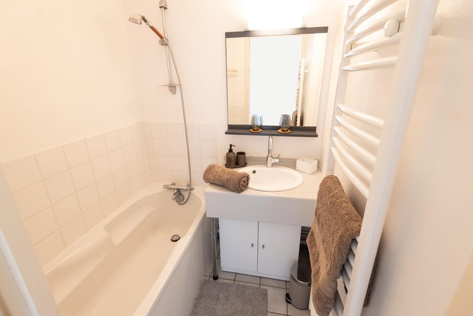 Shower, Bathroom, Bath