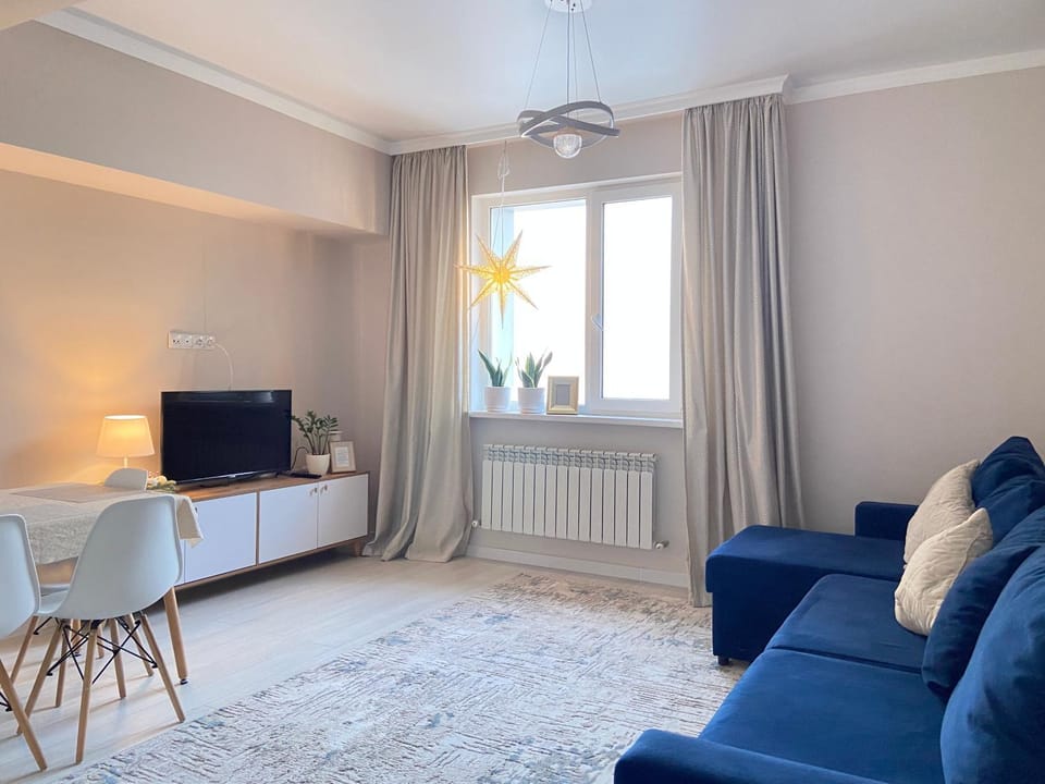 Communal lounge/ TV room, TV and multimedia, Living room, Seating area