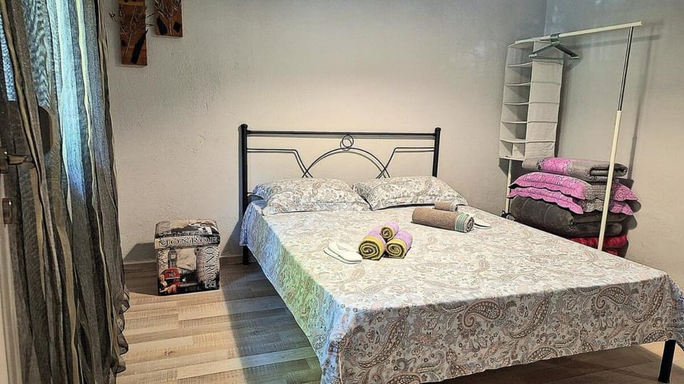 Despina's Yard Apartment in Thessaloniki