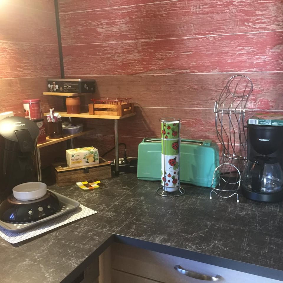 Coffee/tea facilities