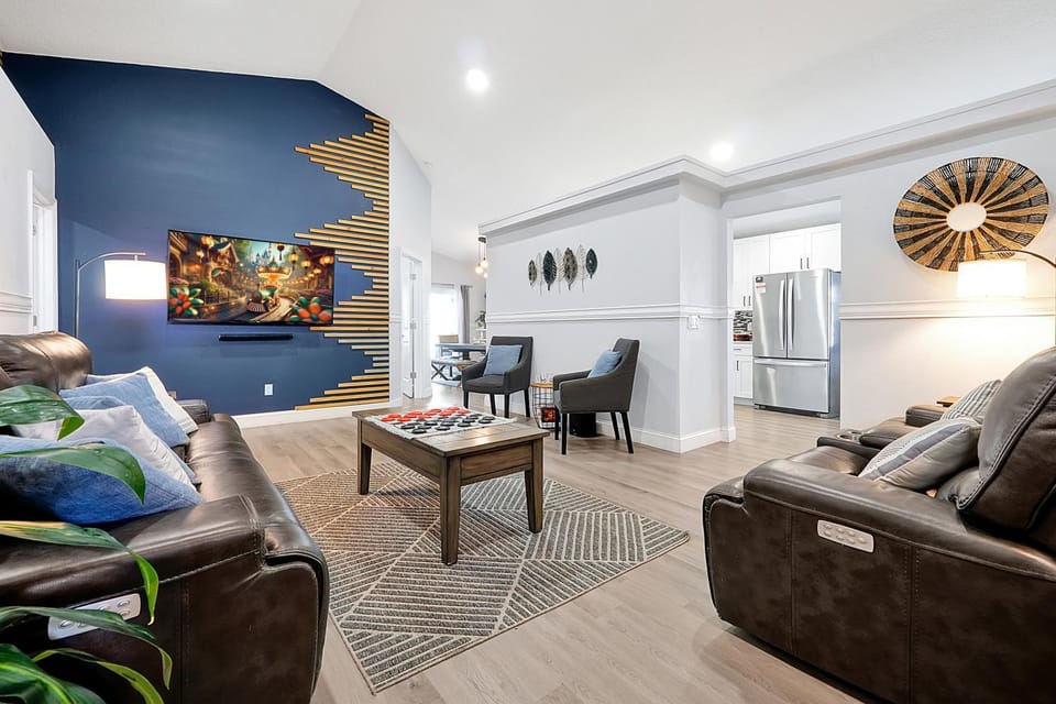 TV and multimedia, Living room, Seating area