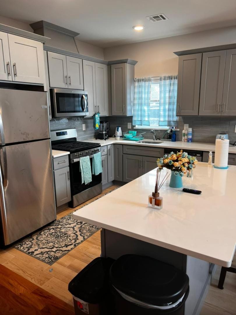 Kitchen or kitchenette, dishwasher, minibar, pet friendly, stove, toaster