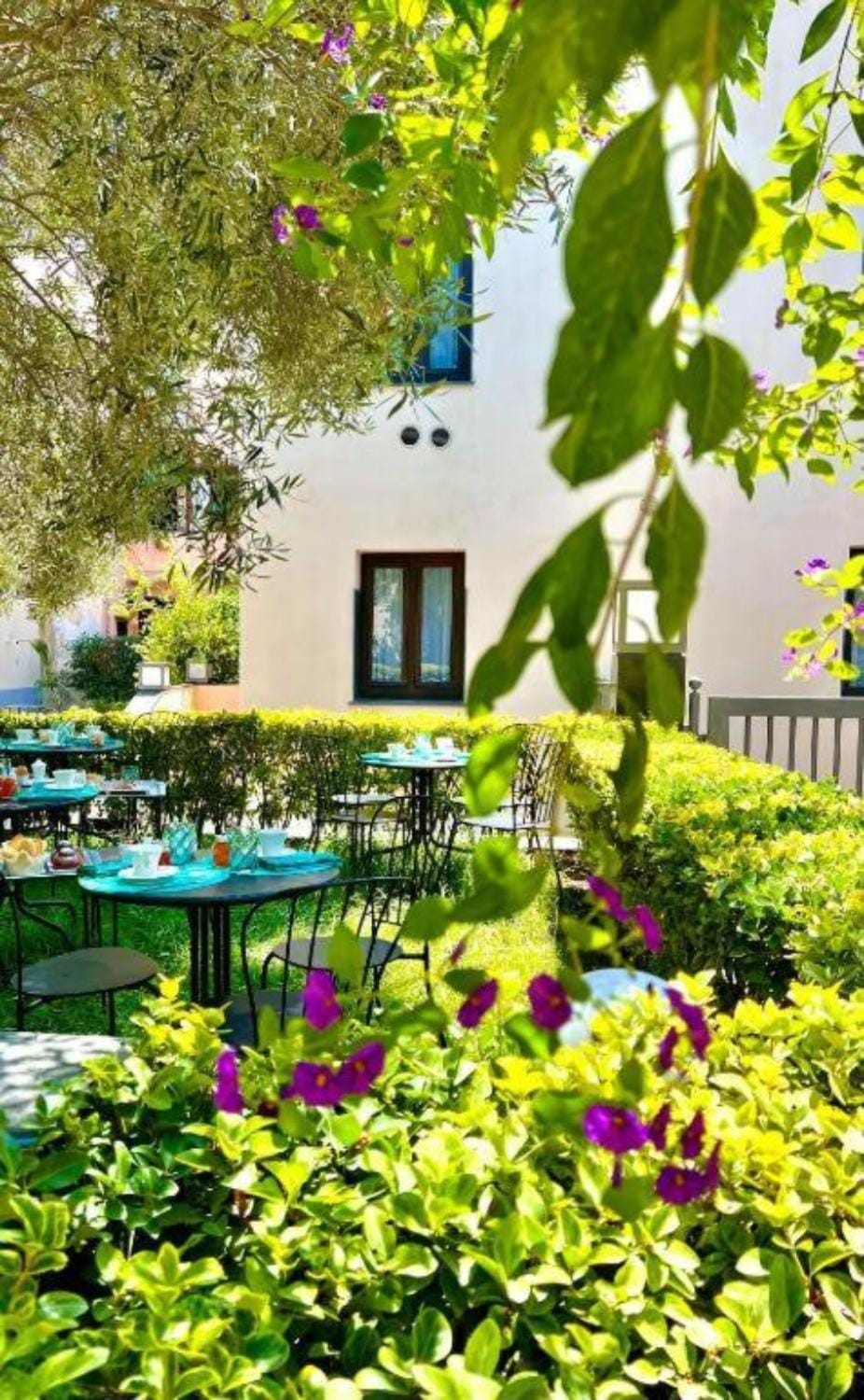 Luxury Apartment with balcony garden view Apartment in Pozzuoli