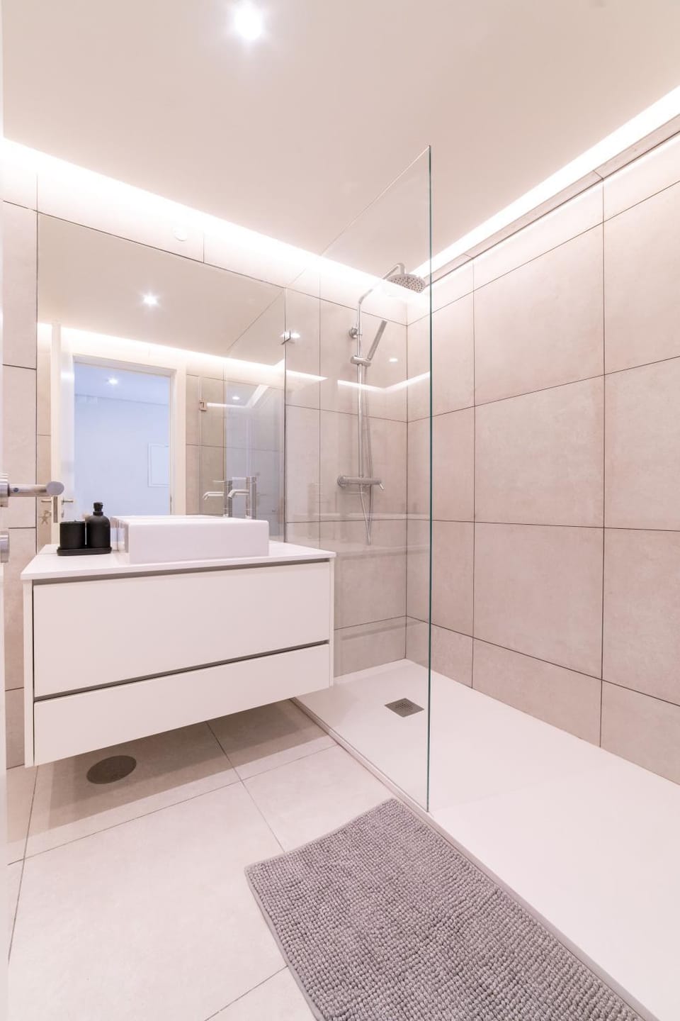 Shower, Bathroom