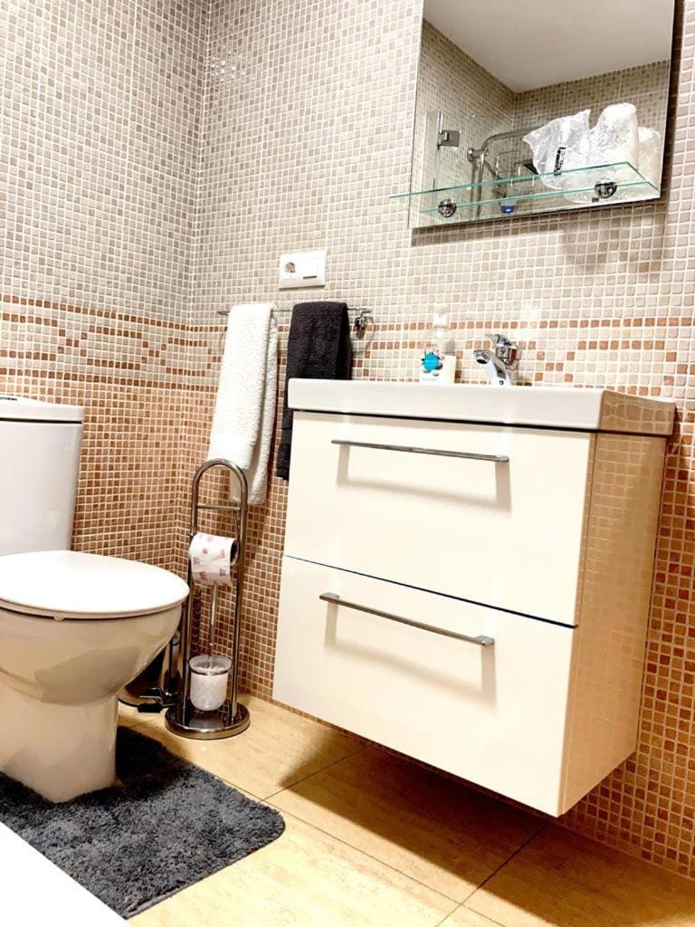 Toilet, Bathroom, Bath