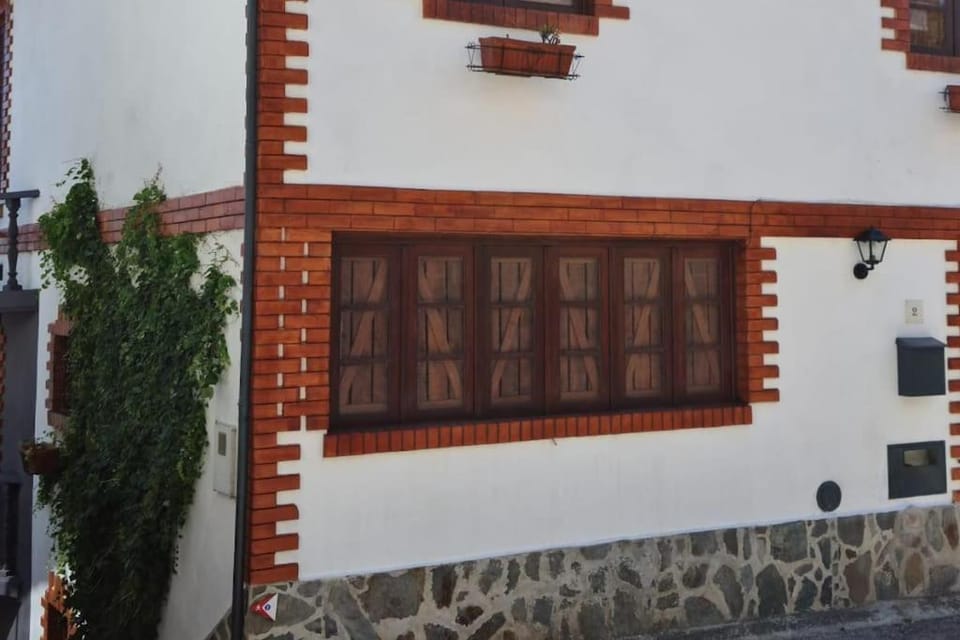 Casa da Portela House in Coimbra District, Portugal