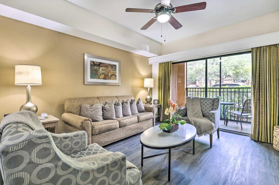 Disney Good Neighbor Resort Condo < 4 Mi to WDW! House in Orlando