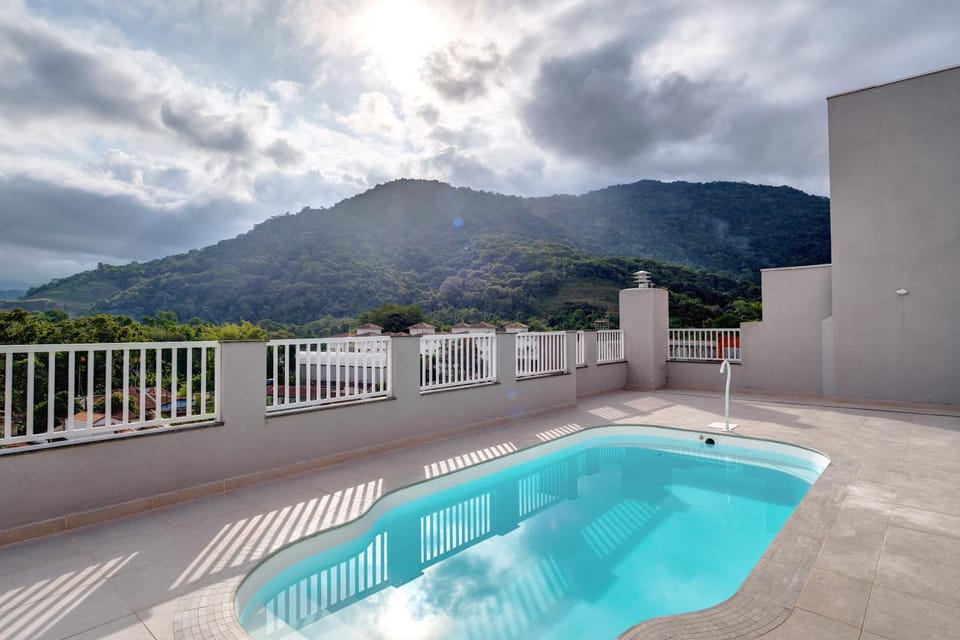 BH16: Ap Novinho com Piscina, Churras e Garagem Apartment in Ubatuba