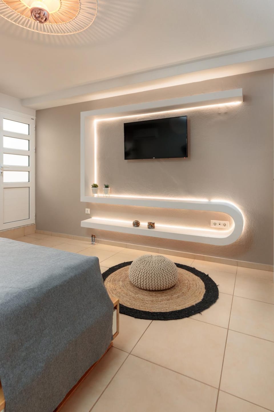 TV and multimedia, Bedroom