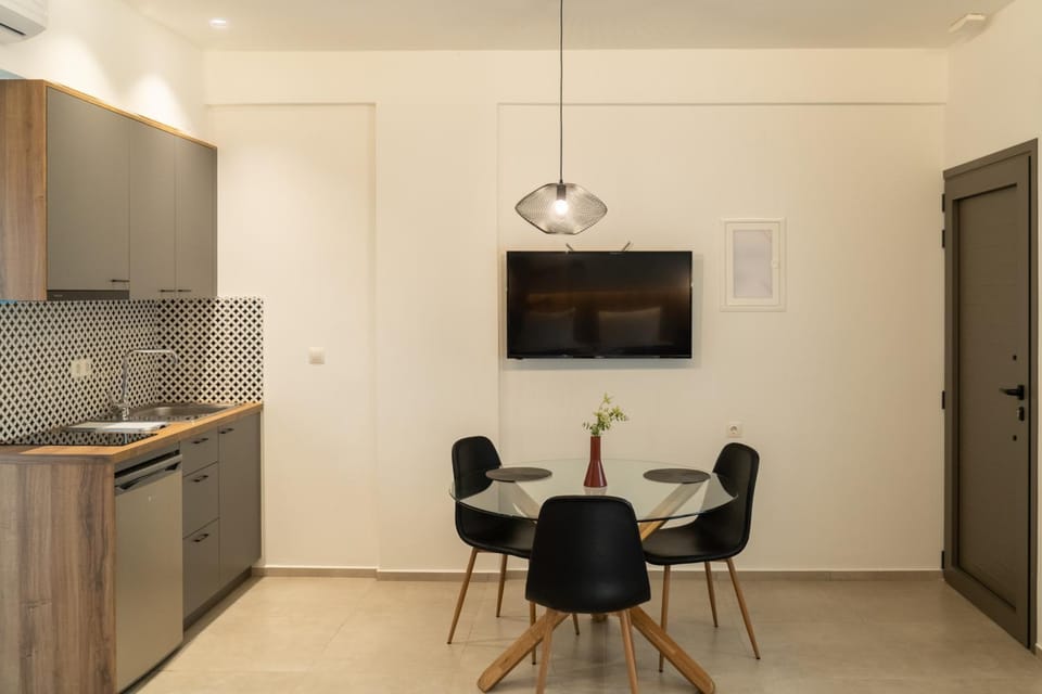 TV and multimedia, Kitchen or kitchenette