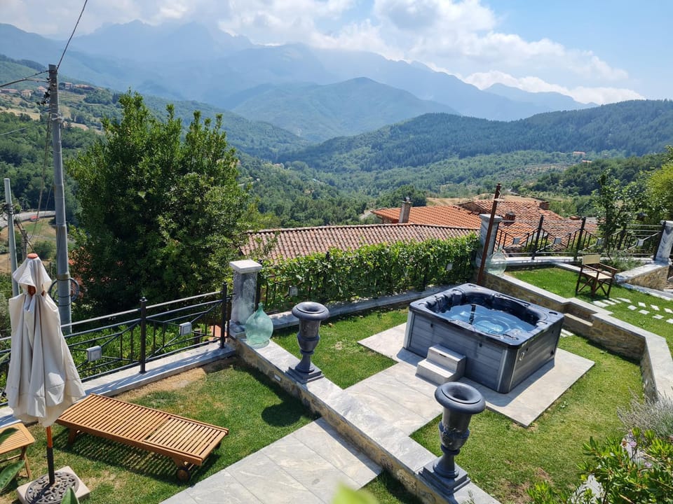 Garden, Garden view, Mountain view