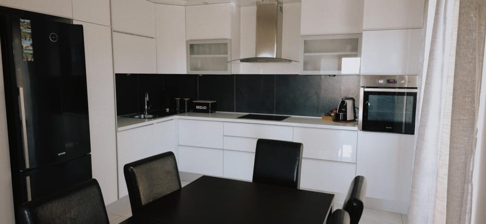 Stunning Gold Apartment with Oasis Pool Apartment in Šibenik-Knin County, Croatia