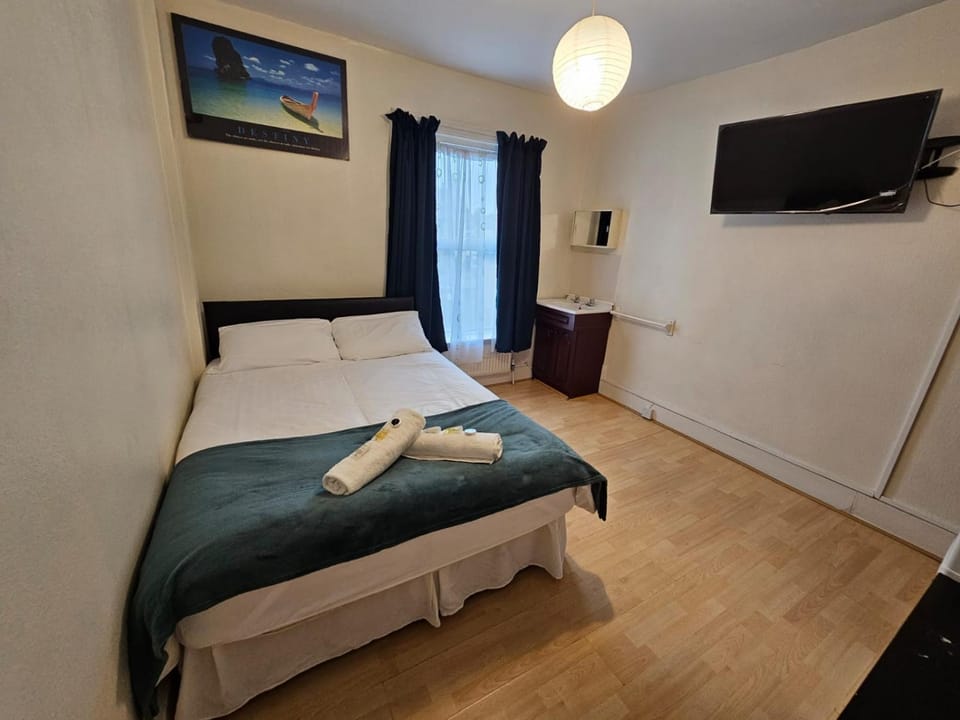 Bruce Rooms Bed and Breakfast in London