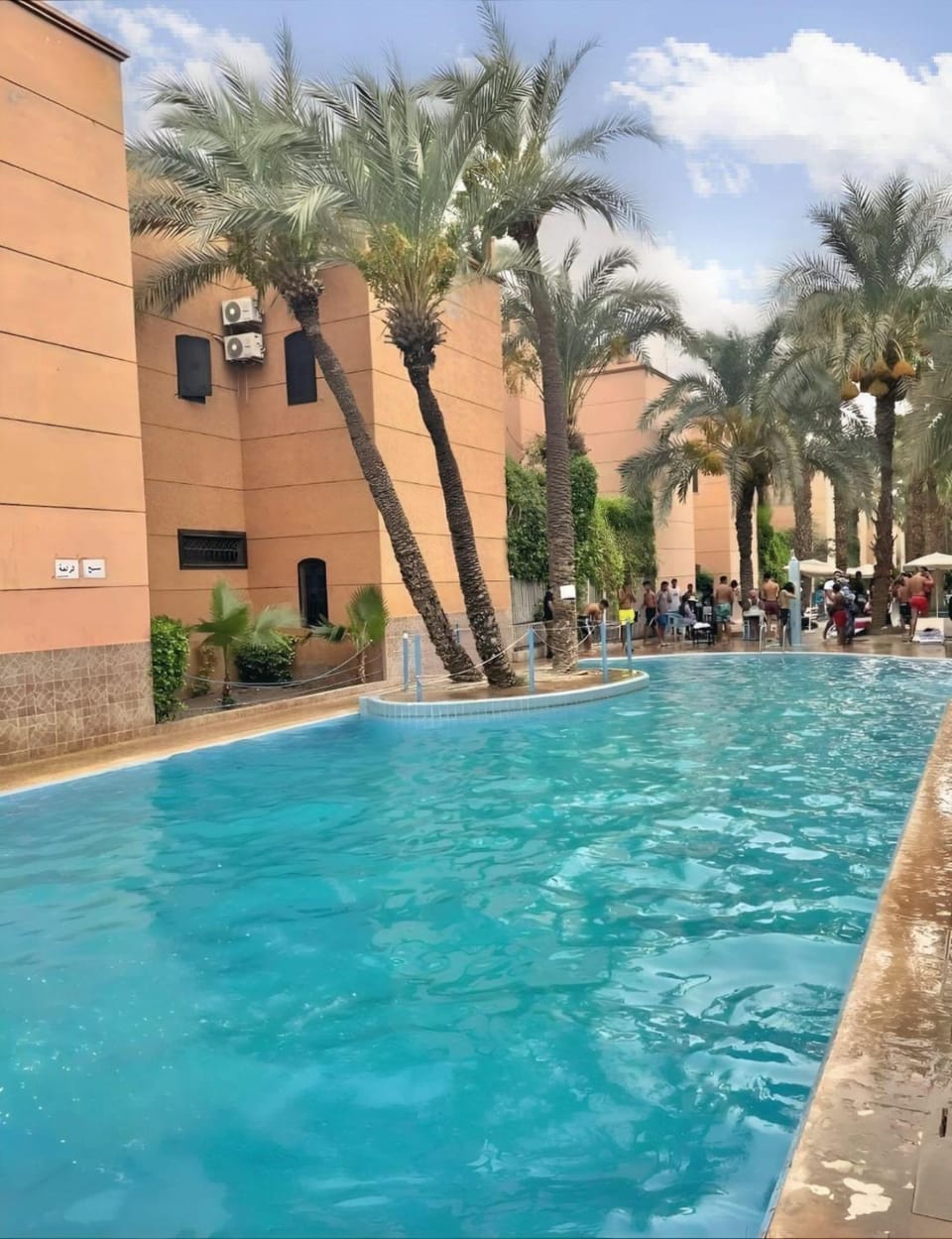Swimming pool