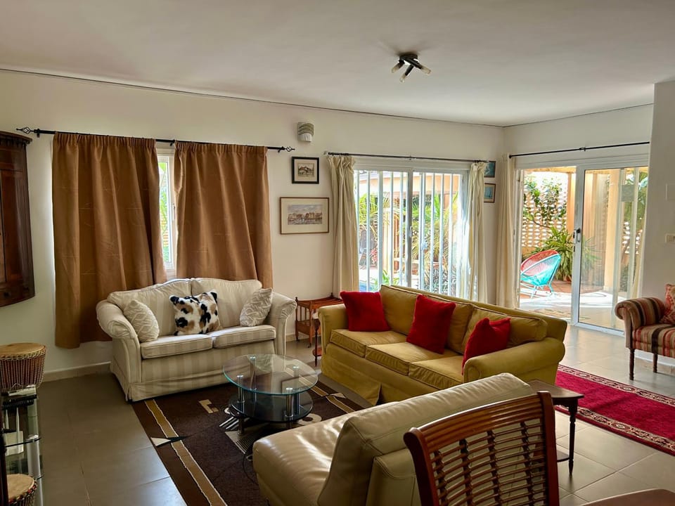 Two bedroom villa with private swimming pool and garden in Almadies Villa in Dakar