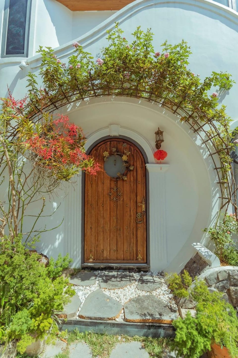 Property building, Spring, Day, Garden