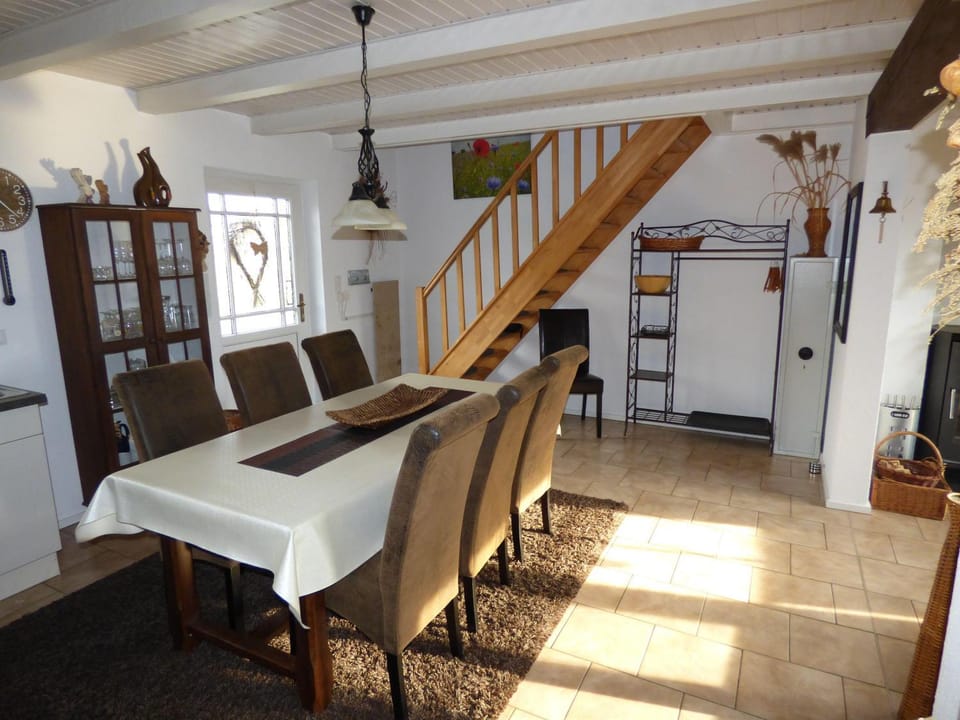 Ferienhaus-Natur-Erholung-Pur-Mecklenburgische-Seenplatte-zwischen-Mueritz-und-Ostsee House in Mecklenburgische Seenplatte
