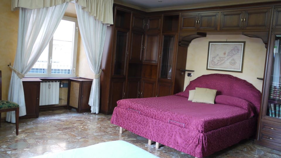 Charming Roma Apartment with 3 Bedrooms Apartment in Rome