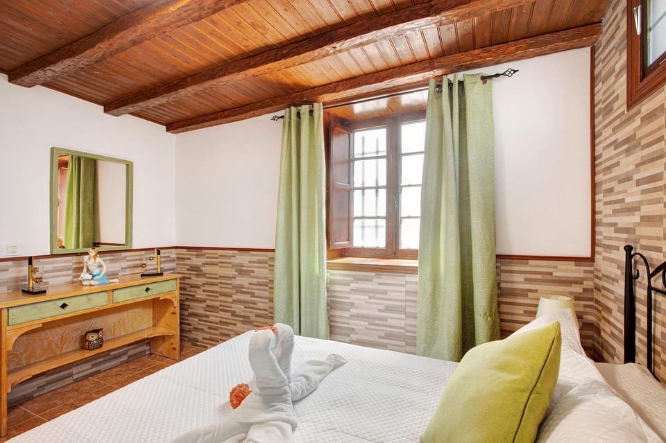 Property building, Living room, Bedroom