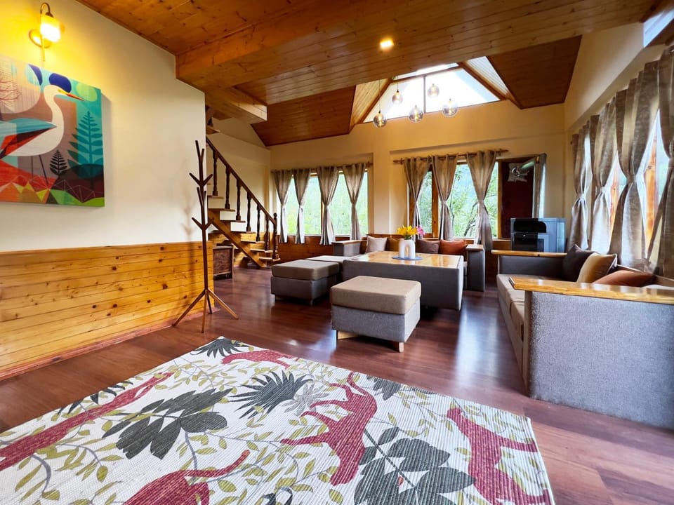 Living room, Seating area